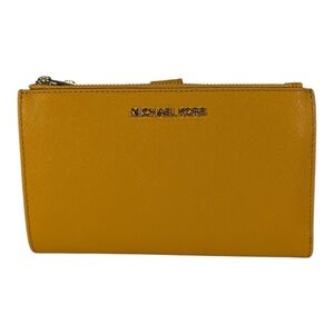 NWT Michael Kors MK Jet Set Travel Double Zip Phone Wristlet Wallet  Marigold